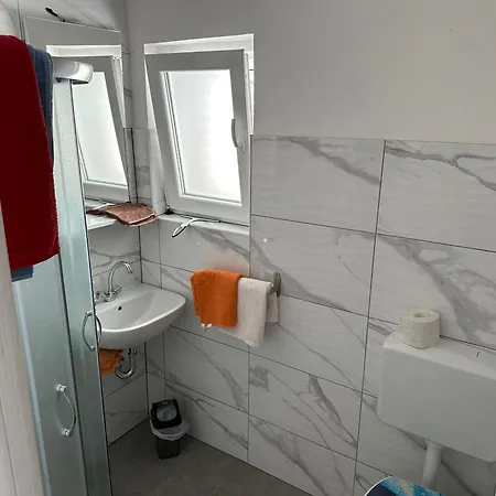 Apartments Josip Primosten Exterior photo