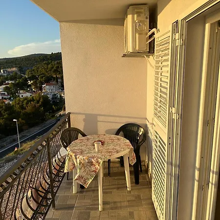 Apartments Josip Primosten Exterior photo